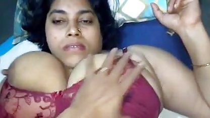 ट्रयनुएल हिंदी फिल्म सेक्स वाली डेक्कु