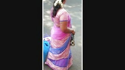 युवा सुनहरे बालों वाली एक पट्टी में जाली और काटा सेक्सी फिल्म सेक्सी फिल्म वीडियो गया था