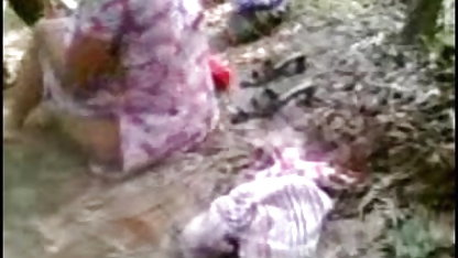 बाबू पंजाबी सेक्सी फिल्म पंजाबी सेक्सी को पिंजरे में चित्रित करने के लिए दो