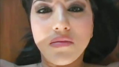 Busty नई मूवी सेक्सी सुनहरे बालों वाली और अश्वेतों