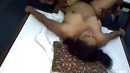 The धृत आदमी shagned के श्रीदेवी सेक्सी फिल्म भावुक ब्रिटिश श्यामला