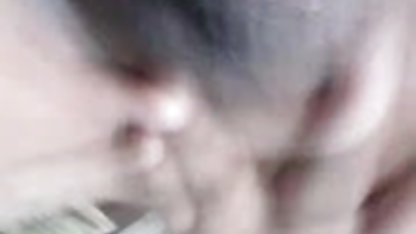 खूबसूरती से caresses सेक्सी फिल्म सेक्सी फिल्म वीडियो योनि