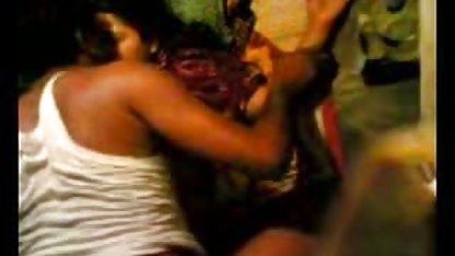 परिपक्व सुनहरे बालों वाली और सेक्सी मूवी हद खड़े डिक