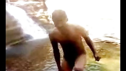 मैं अपने दोस्त को एक सेक्सी वीडियो फुल मूवी नीग्रो दिया