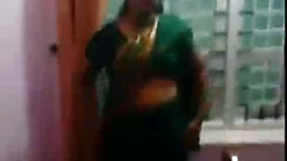 एमिली सहलाया खुद और उसके खुद किट्टी वीडियो सेक्सी पिक्चर वीडियो सेक्सी पिक्चर