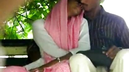 सहज कैटरीना कैफ सेक्सी फिल्म कार बैंग