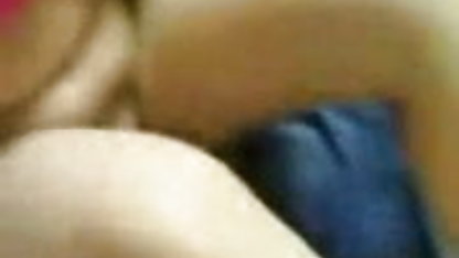 Busty अंग्रेजों की सेक्सी फिल्म लड़की सहलाया खुद एकल