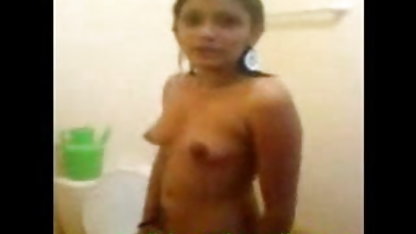सैनिक वापस आ गया है और एक पत्नी सेक्सी फिल्म वीडियो हद है