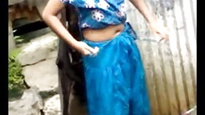 गुदा पर बॉलीवुड सेक्सी फिल्म के बालकनी के गगनचुंबी इमारत