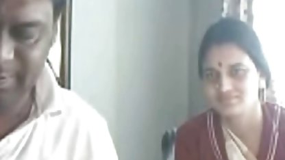 सनस्क्रीन तेल और टक्कर लगी है उसके सेक्सी वीडियो अंग्रेजी मूवी किट्टी